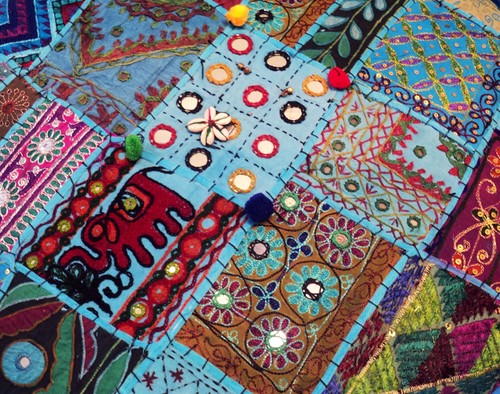 24" ETHNIC BANJARA FURNITURE OTTOMAN BENCH FOOTSTOOL POUF COVER GIFT FOR HER - Picture 11 of 12