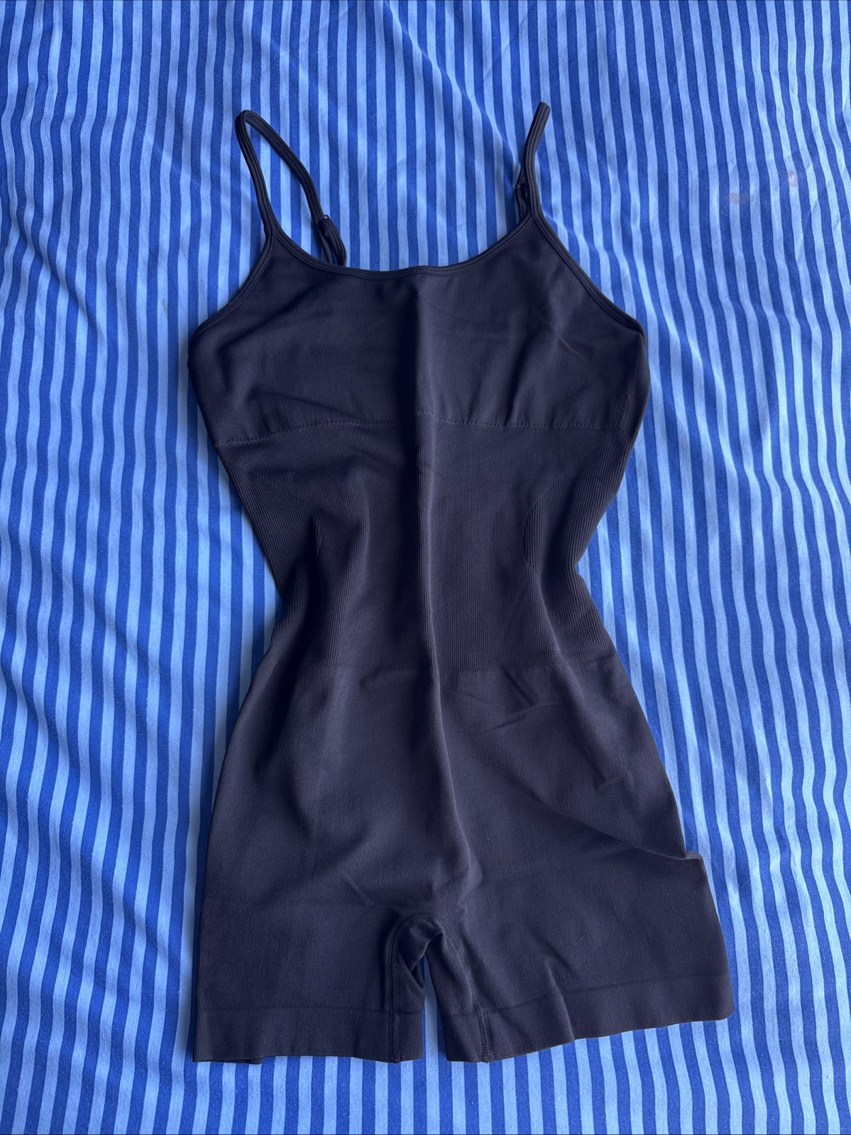 OQQ Women’s LARGE Athletic Romper Black