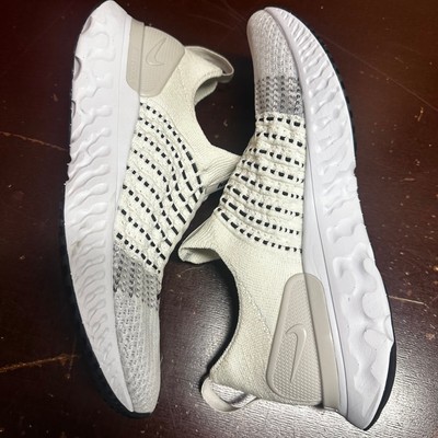 Nike Mens Ivory React Phantom Run Flyknit 2 DV2139-100 Slip On Sneaker Size 9.5