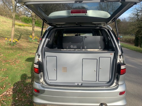 TOYOTA AERAS ESTIMA T S-EDITION 2.5 PETROL 2 BERTH DAY VAN - Picture 9 of 23