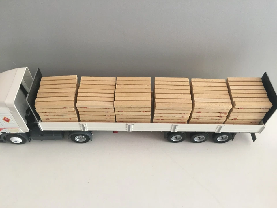 CARGA DE MADERA PARA CAMIONES REF 5A ESCALA 1/43- 1/50 CAMIÓN NO INCLUIDO - Imagen 2 de 4