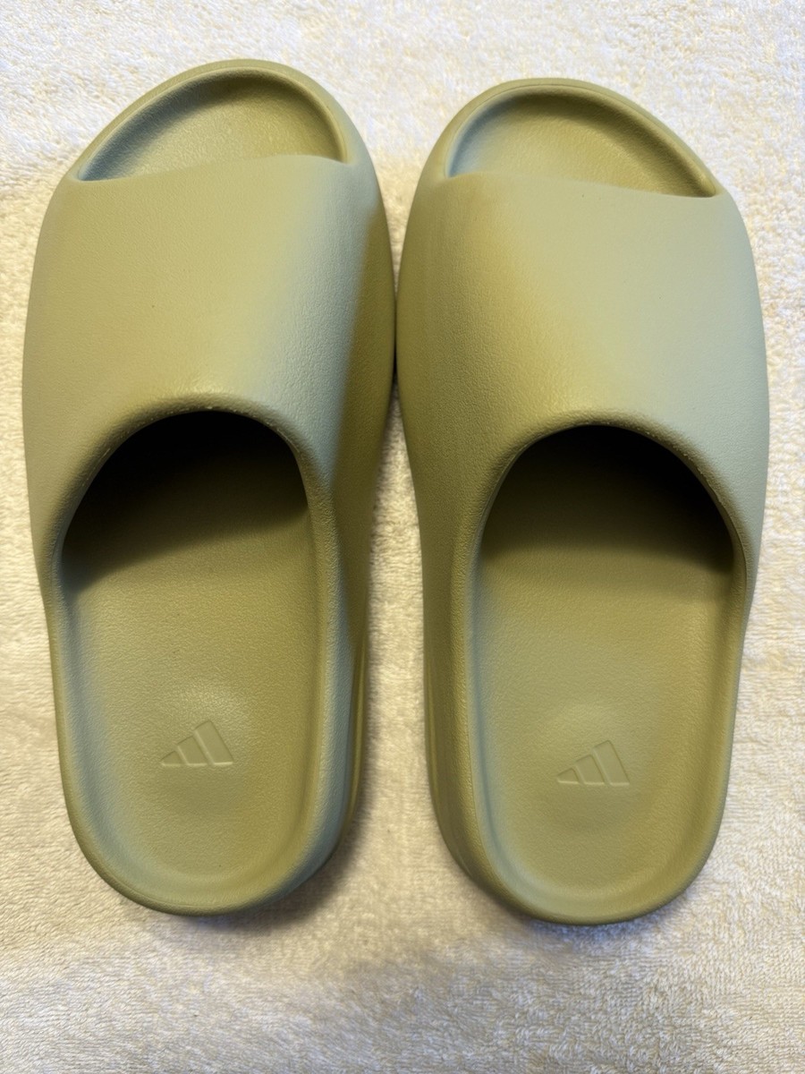 Adidas Yeezy Slide Resin | Size 8 | Brand New (No Box) s-l400.jpg main image 2