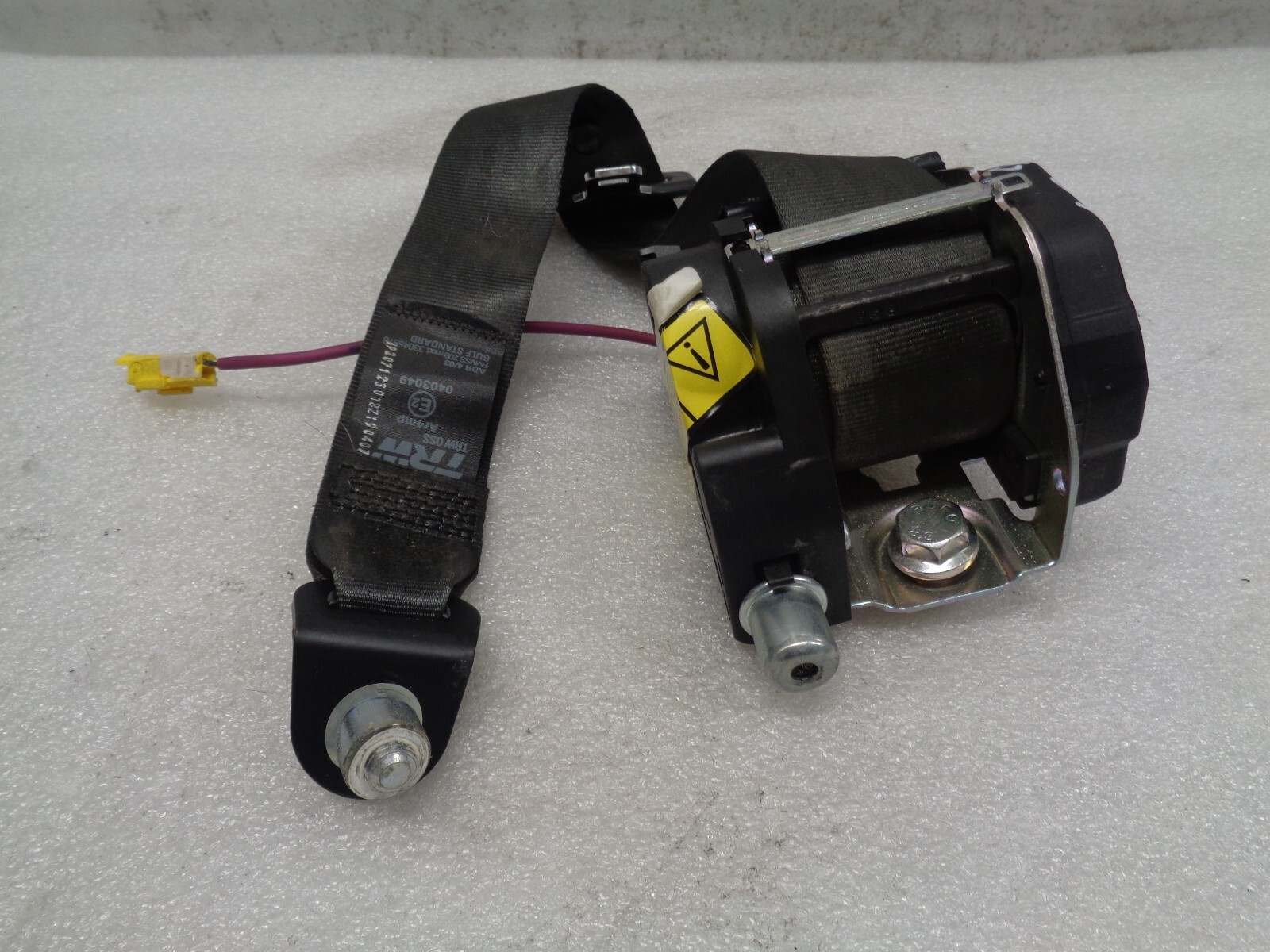 03-07 Maserati Quattroporte M139 Rear Right Seat Belt Retractor OEM AK2209270