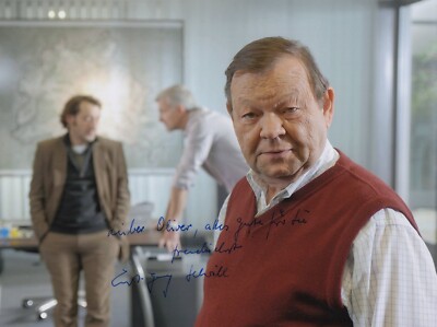 ERNST-GEORG SCHWILL   - orig. signiertes Großfoto 20x27 Autogramm Tatort Berlin