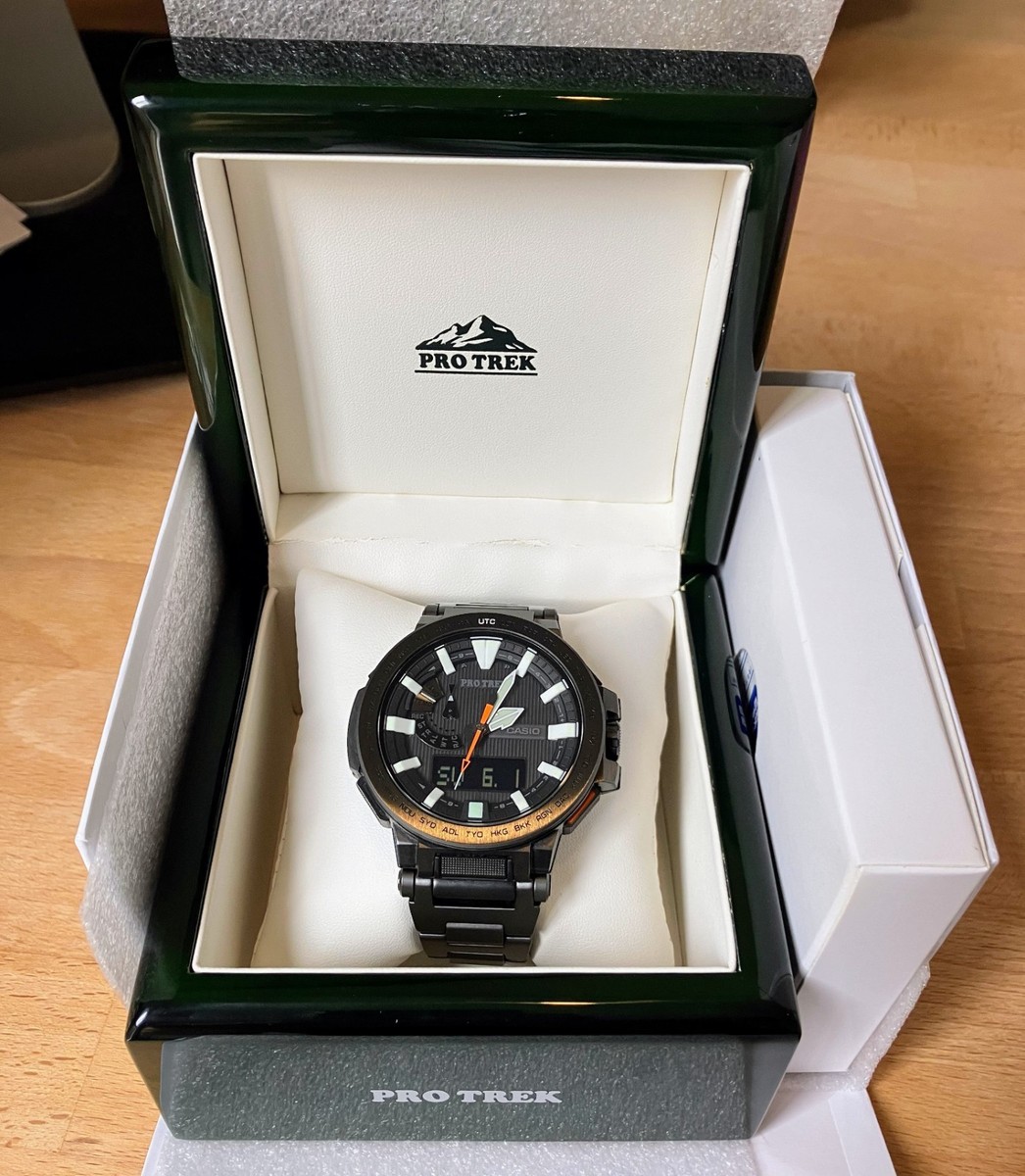 CASIO PROTREK MANASLU PRX-8000YT-1JF チタン CASIO PROTREK Manaslu PRX-8000YT-1JF Solar Radio Titanium Black