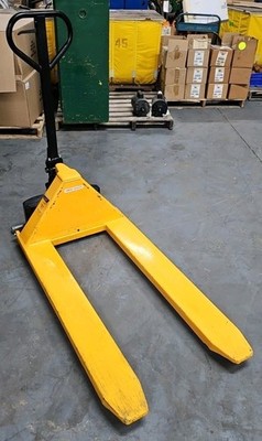 H-1785 Uline 2200 Lb Cap Scissor Lift Pallet Jack w/ 45 L x 27” W