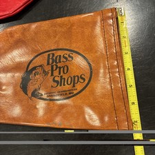 BASS PRO SHOPS Housse de protection pour moulinet de pêche en vinyle