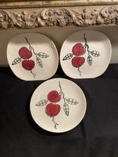 Blue Ridge Apple Textured Plates 2 Square 1 Round