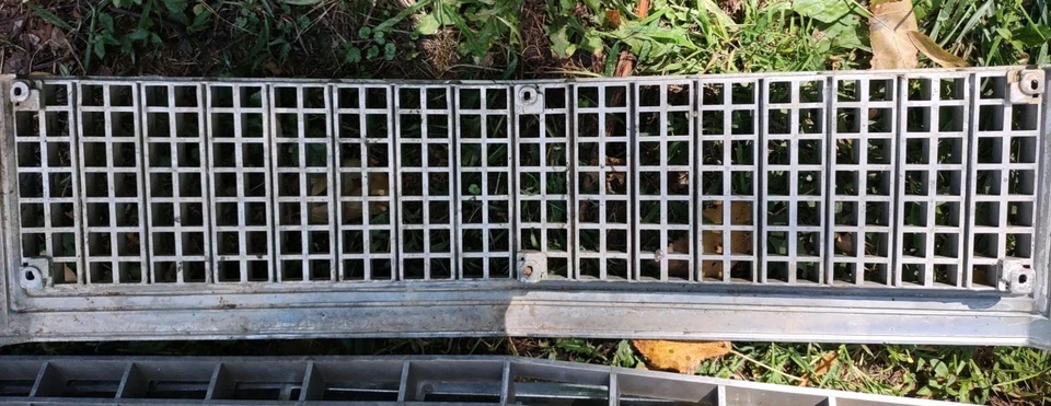 Chevrolet Monte Carlo 1978 79 80 OEM parrilla Chevy Grill GM 463523 Foto 4 de 4