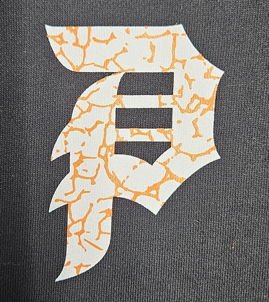 Men's Primitive x Naruto Shippuden Ichiraku Black Pullover Hoodie Size Large - Image 3 of 4