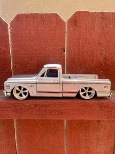 1 24 Dub City | eBay