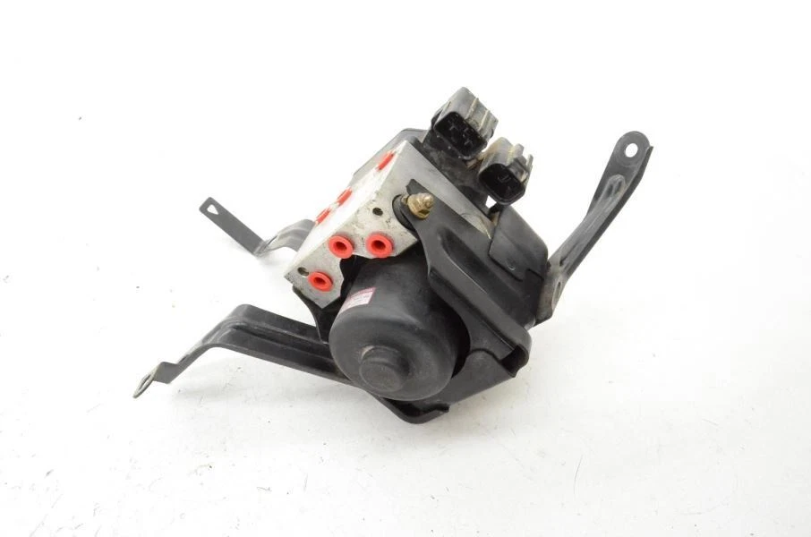 Bomba ABS 2000-2002 Toyota MR2 Spyder 44510-17080 - Imagem 2 de 4