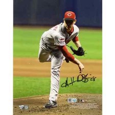 Anthony Desclafani Cincinnati Reds Signed 8x10 Pitching Photo (Fanatics COA)