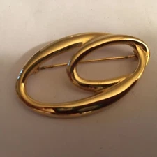 vintage estate oval gold tone circle of life brooch
