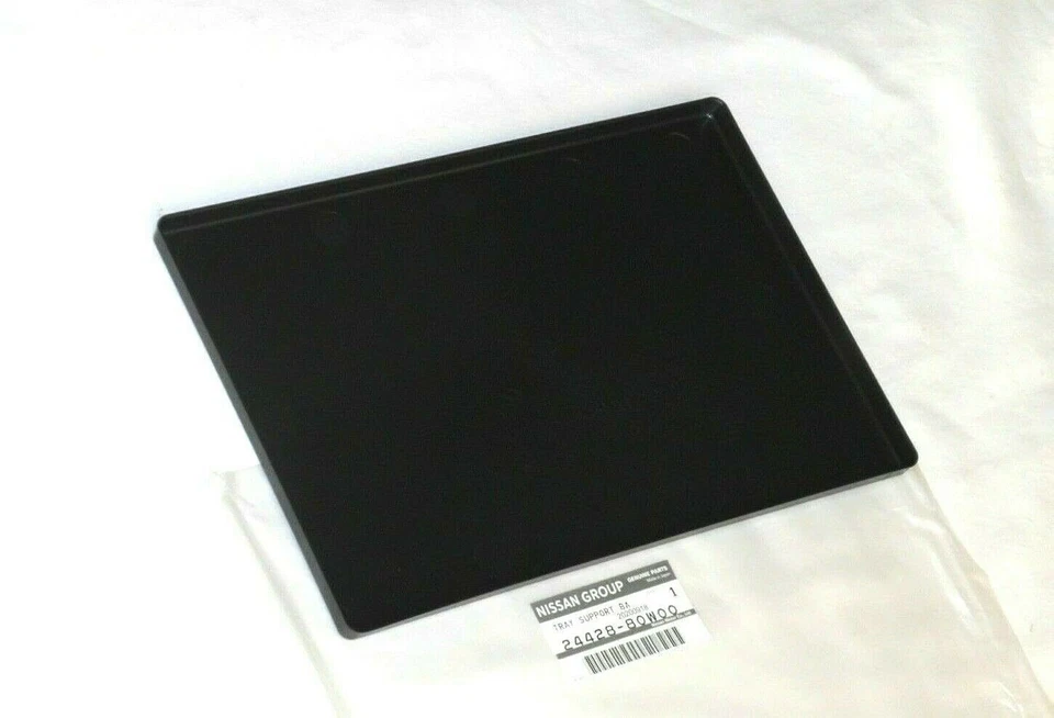 Bandeja de plástico con batería Nissan 720 camioneta de carrocería dura D21 200SX Máxima Pathfinder Foto 3 de 3