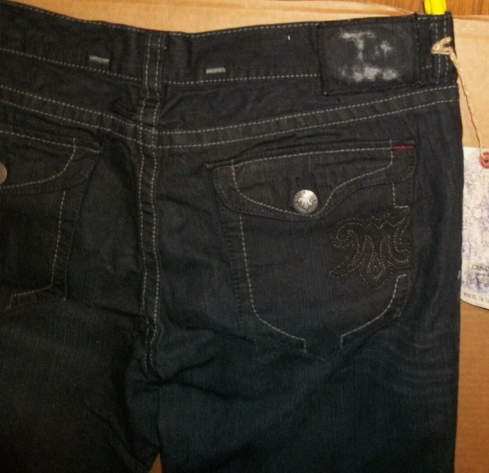 NOVO JEANS MEK TAMANHO 42 x 34 Novo com etiquetas denim Genebra boot cut preto botão mosca - Imagem 3 de 3