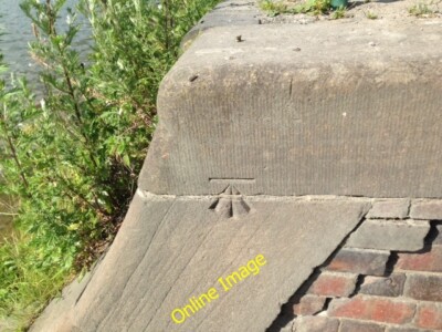 Foto 6x4 Benchmark neben Stufen vom Edgbaston Reservoir Smethwick Ordna c2014