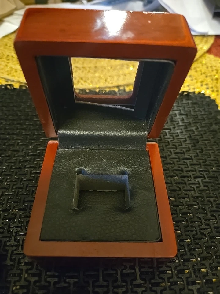 2005 University Of Texas LONGHORNS Championship Ring Replica W Box, US SHIP - Image 2 of 4