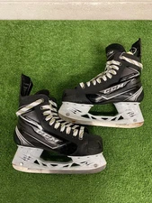 CCM RibCor Silver Hockey Skates | Senior 7 | Regular
