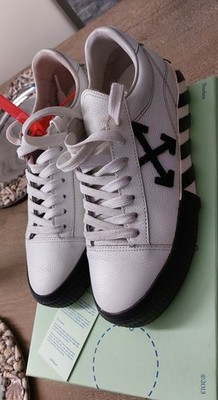 Original Off-White low Vulcanized Sneaker White Arrow Gr.40 Leder Top Zustand 