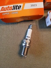 Autolite 3923, Spark Plug Set of (8)  Standard Copper Core 3/4" thread  5/8" hex