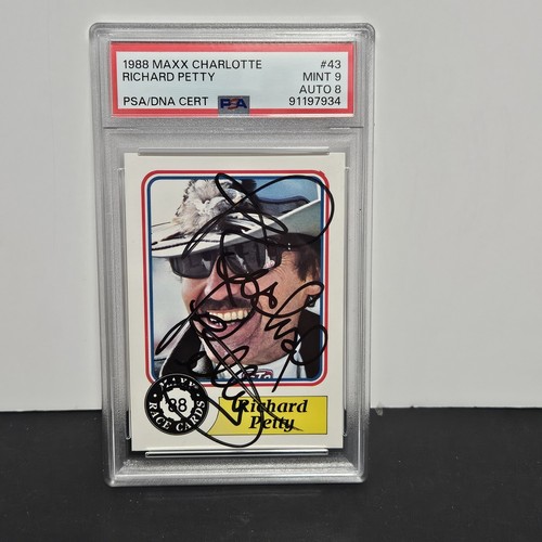 Autographed 1988 Maxx Charlotte Richard Petty #43 NASCAR Card – PSA/DNA COA