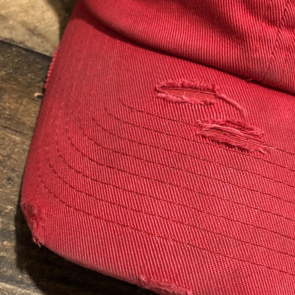 Gorra con tirantes If You Can Read This You’re Too Close - Distressed�� - LEER Foto 3 de 4