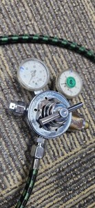 Dental Gauge and Hose for Oxygen.