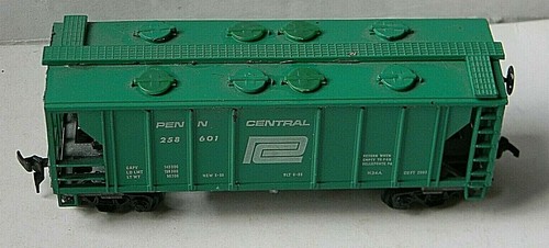 Tolva cubierta Roundhouse 2 bahías 8 paneles ~ PENN CENTRAL ~ Rd# 258601 - HO | Zustand: Used