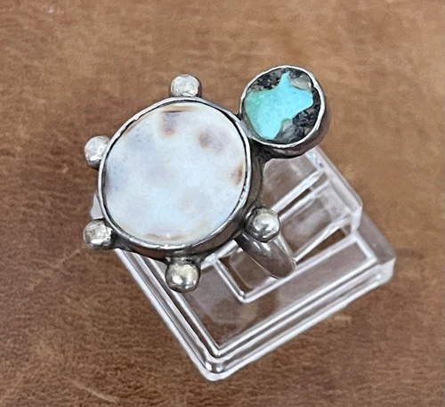 Vintage Native Zuni Turtle Turquoise & Shell Sterling Silver Ring Size 5.5