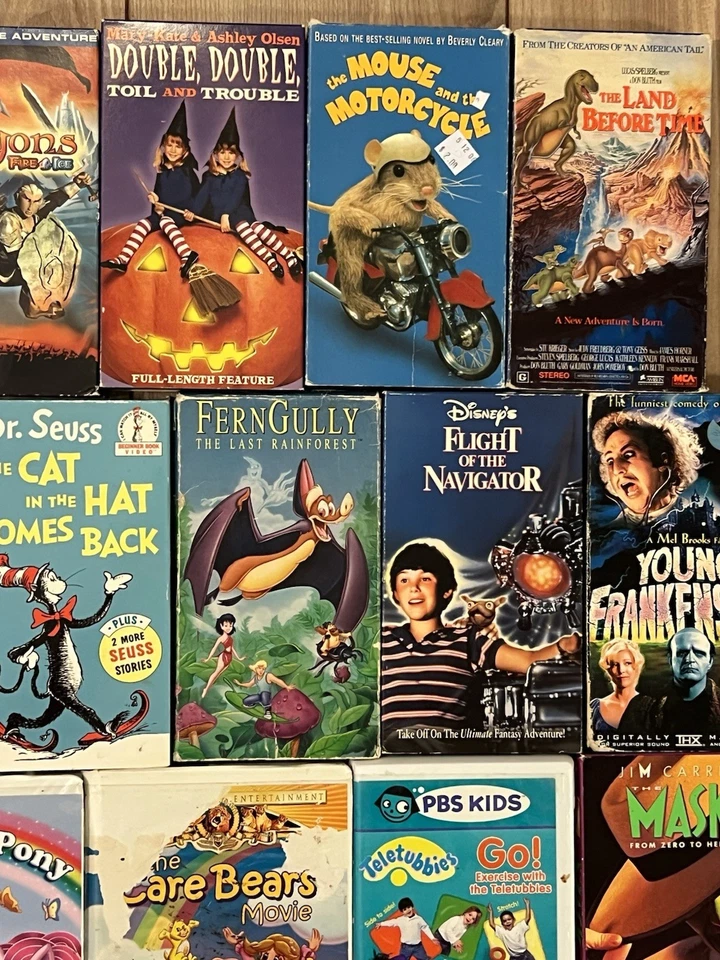 Lot Of 16 Vintage VHS Cartoons Movies Pokemon Batman Snoopy Power Rangers - Image 3 of 4