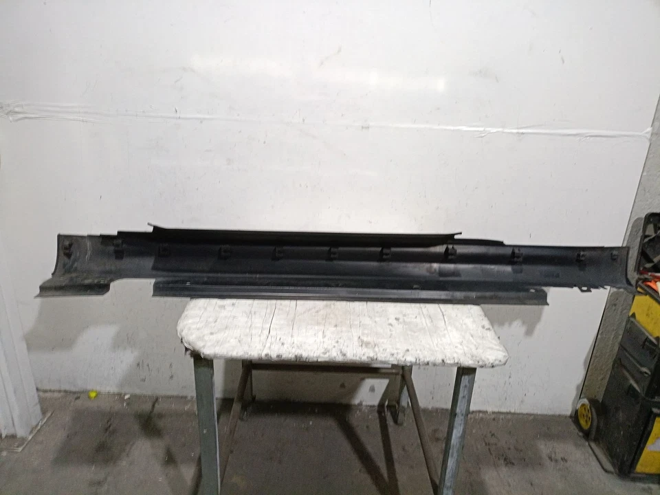 51777199876 FALDON LATERAL / 51777199876 / 5711719 PARA MINI MINI R56 COOPER S - Imagen 4 de 4