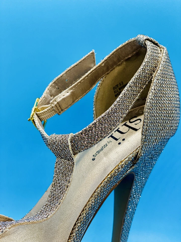 Shi by Journeys Women's 5.5 M Stiletto Heels Pumps Shoes - Image 4 of 4