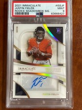 2021 Immaculate Justin Fields Rookie Shadowbox Signatures AUTO RC /49 PSA 9 BEAR