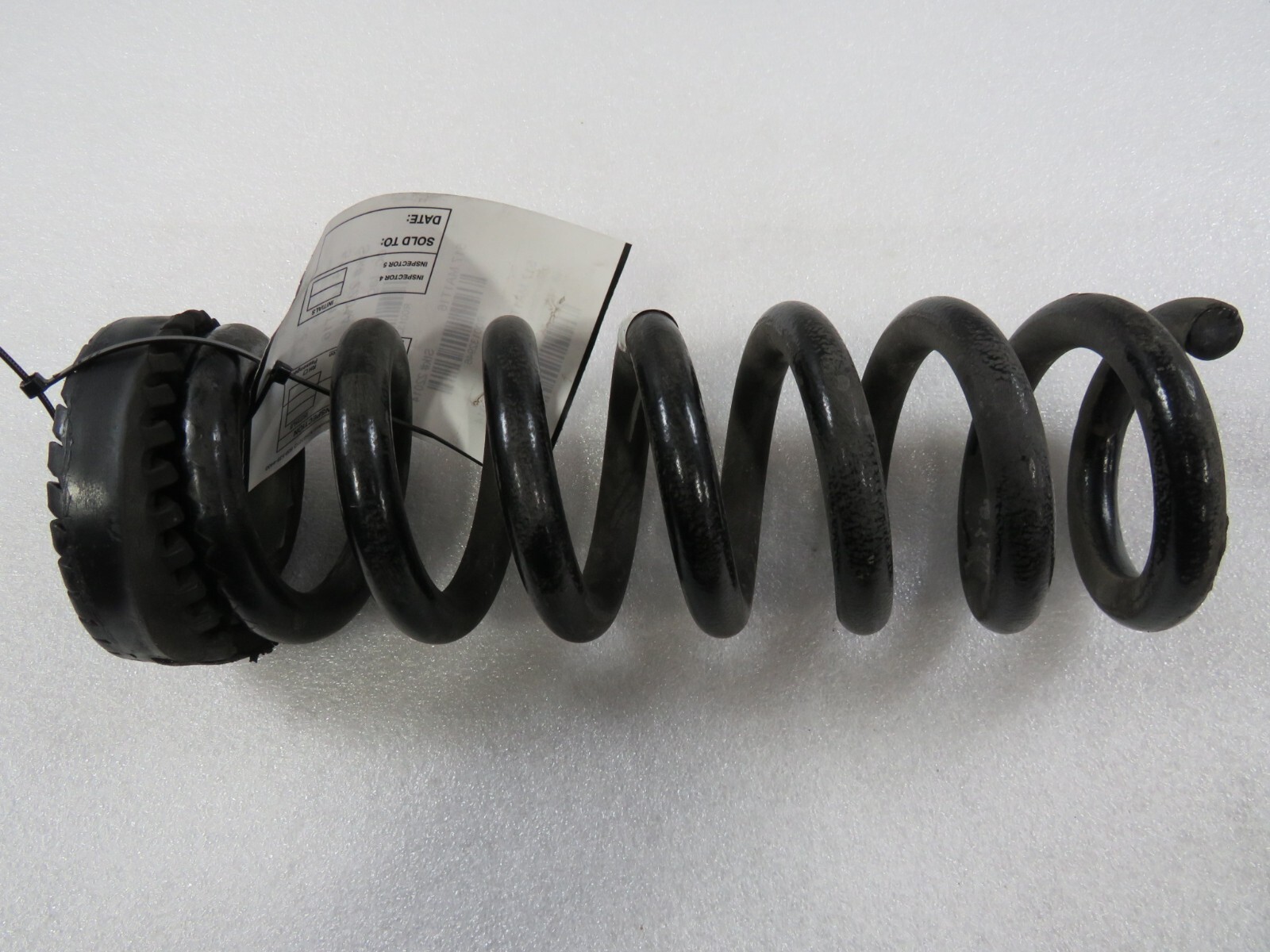 2016 Maserati Quattroporte, Ghibli, Rear Coil Spring, Used, P/N 673002048