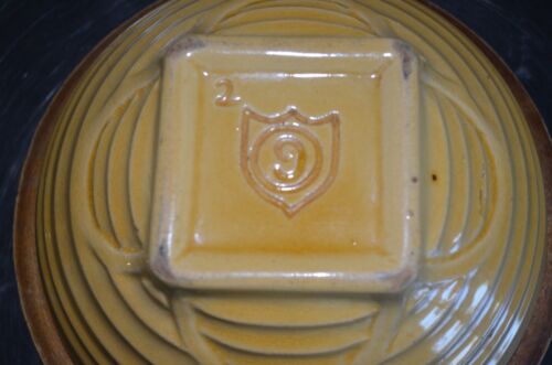 Antique McCoy Yellowware Green Mixing Bowl Ribbed Ringware Beehive #8 - Picture 3 of 6