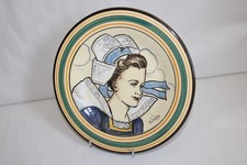 Ancienne assiette en faïence de Quimper signé Yvons, bretonne, dia 25 cm