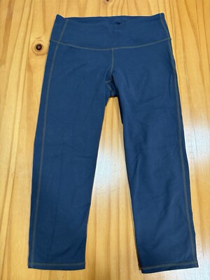 Athleta High Rise Yoga Capri Women Leggings Size S Seamless Ribbed Breathable