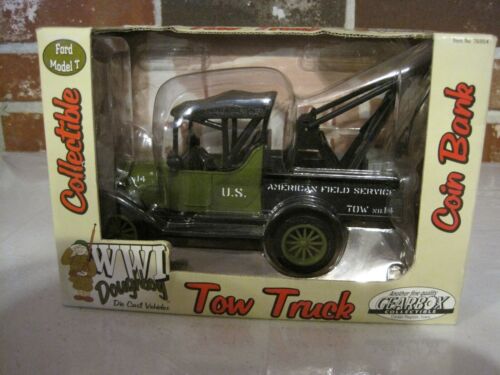 2002 GEARBOX WWI DOUGHBOY FORD MODEL T TOW TRUCK COIN BANK DIECAST--NEW - Afbeelding 1 van 10