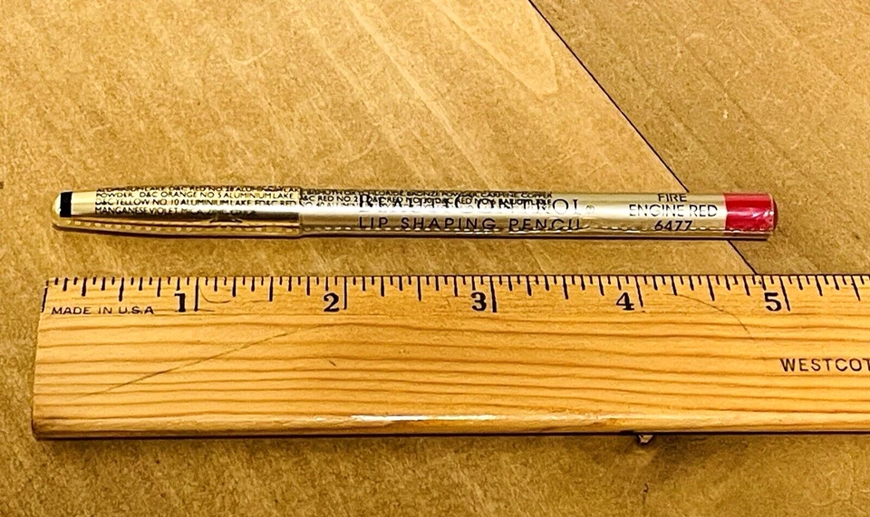 BeautiControl Lip Liner  RED FIRE ENGINE Shaping Pencil #6477 NOS Sealed - Image 2 of 4