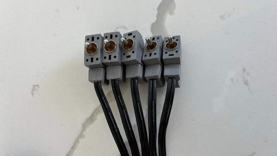 Bose Acoustimass 6/10 RCA to Bare Wire Series I II Input Surround Ribbon Cable - Image 2 of 4