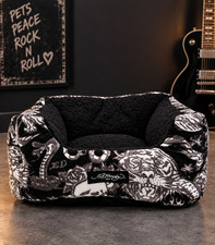 NWT Ed Hardy Pet Bed Black Skull Tiger Tattoo Plush Cuddler Cat Small Dog 20x16