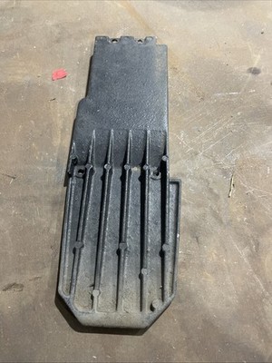 McCulloch Chainsaw Pro Mac 610 Shroud Plate Part 214670 NOS