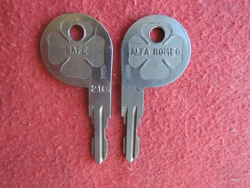 ALFA ROMEO S.A.F.E. Brand PAIR of Used ORIGINAL KEYS Cut to #2103 - product listing photo