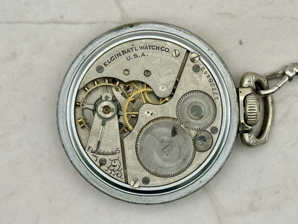 Reloj Bolsillo Elgin 16S (50mm) - Esfera Esmaltada, Caja Ornamentada, Cadena - Como Está c.1915 Foto 4 de 4