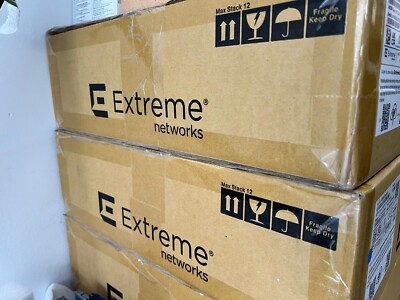 Extreme Networks 5420M-24W-4YE-Port Switch