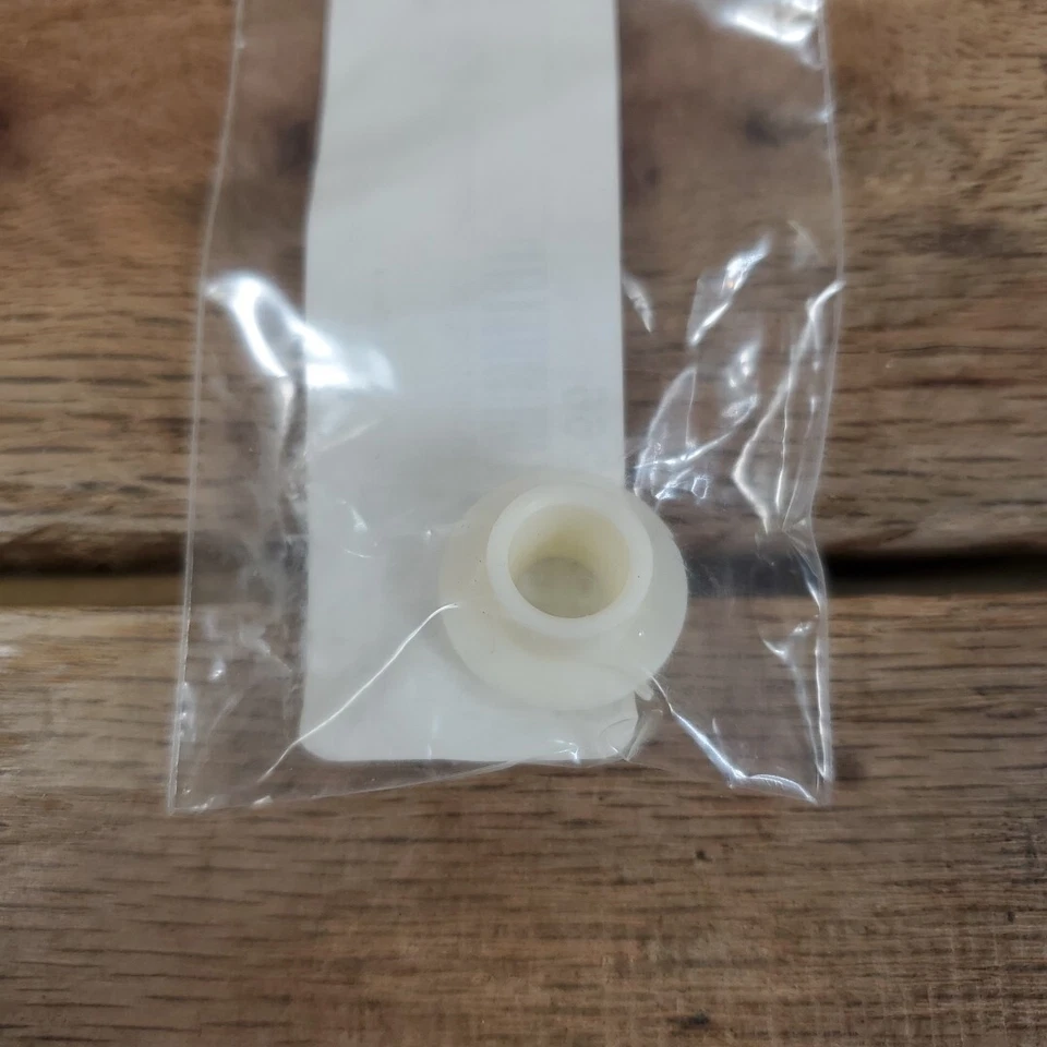 Ford Mustang Mercury Cougar 1969-1970 - Buje guía de ventana Foto 2 de 2