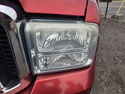 Used Left Headlight Assembly fits: 2005 Ford Excursion composite dual beam jewel