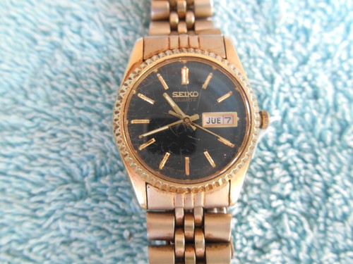 VINTAGE SEIKO LADIES TWO TONE STAINLESS WATCH 7N83 0049 - Picture 5 of 24