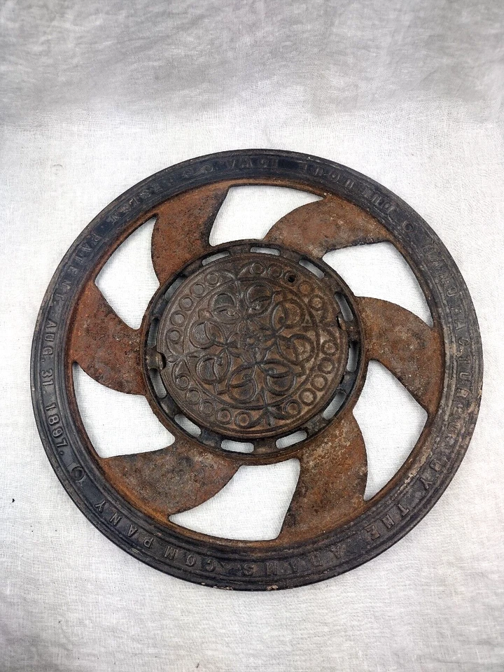 Antigua rejilla térmica de registro de piso redondo Adams Dubuque Ia de hierro fundido de 3 piezas 1897 Foto 3 de 4